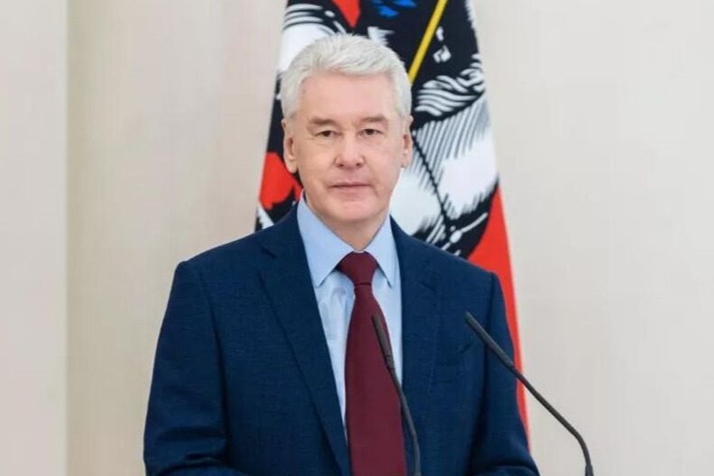 Сергей Собянин поздравил Патриарха Кирилла с Днем народного единства и пожелал здоровья России