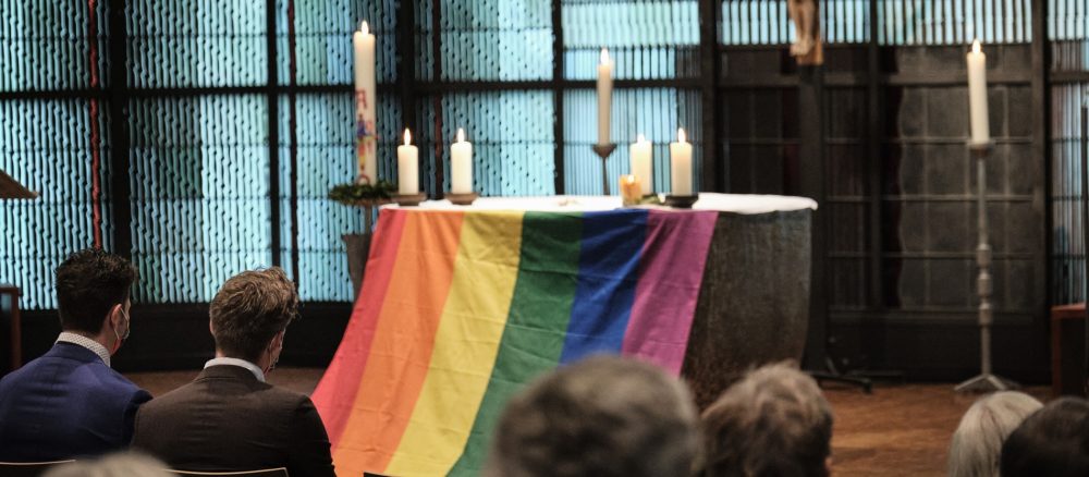 Теолог о рейтинге ЛГБТК-дружественности: Синодальный процесс ведет к большей открытости церкви