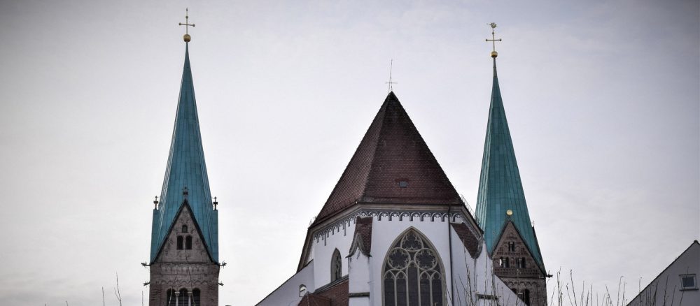 Критика аугсбургского исследования о насилии: спорная методология и резонансный случай