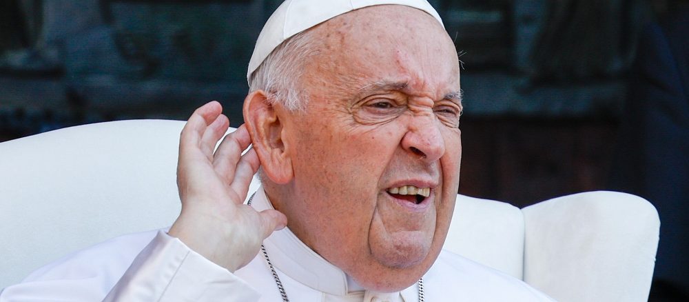 Папа Франциск вошел в число самых популярных знаменитостей у пользователей Alexa в Германии