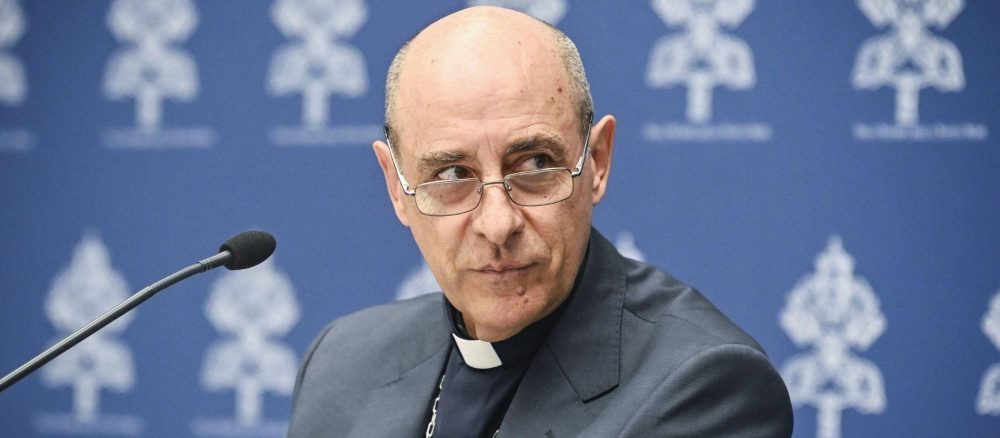 Префект вероучения Фернандес о связи целибата и злоупотреблений в Церкви
