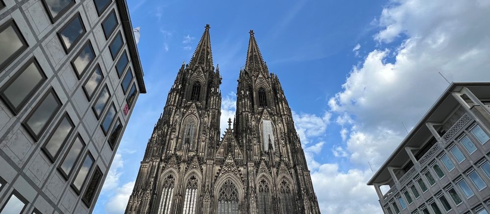 В архиепархии Кёльна создана централизованная служба «Sape» для управления финансами приходов