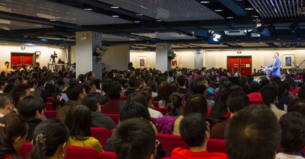 Христиане из 45 стран требуют освобождения пастора Сионской церкви