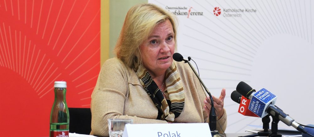 Поляк: Будущее традиционной веры решится в ближайшие десять лет