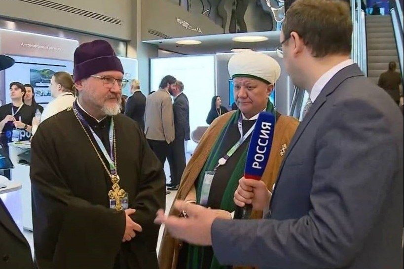 Церковные эксперты по биоэтике обсудили будущее ИИ на международной конференции с участием Путина