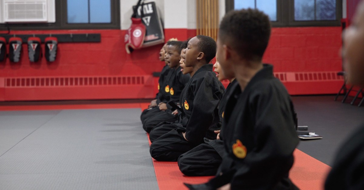 Искусство мужественности: как в Детройте учат мальчиков боевым искусствам и эмоциональной устойчивости