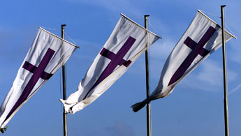 Евангелическая церковь Германии сохранила единый флаг — мнения разделились
