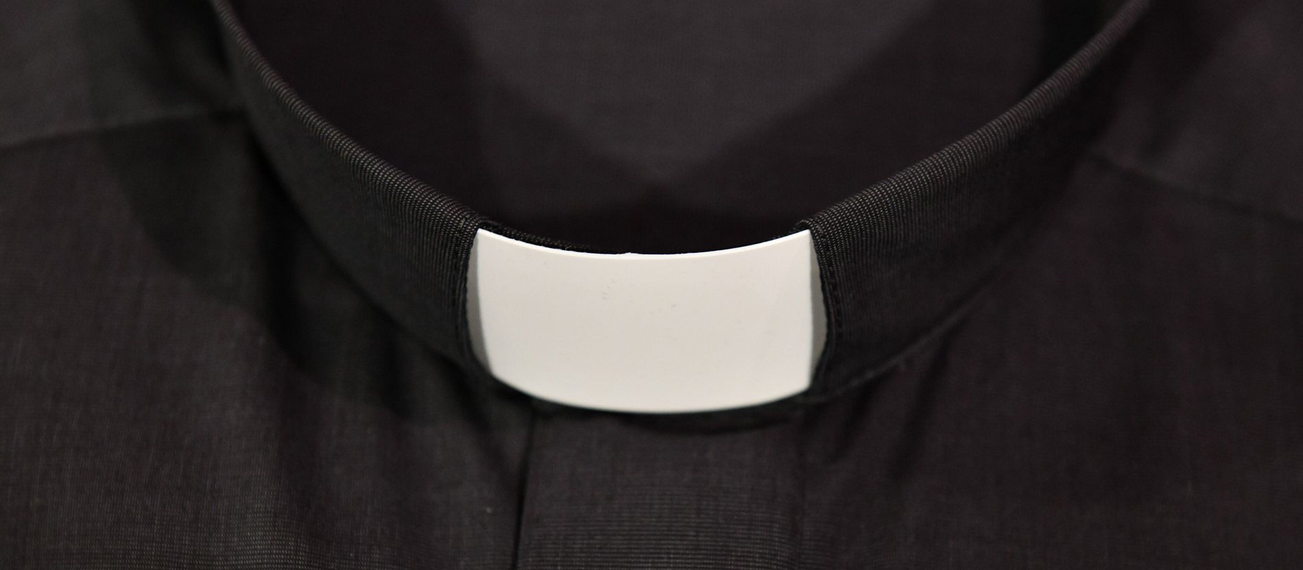 Архиепархия Севильи отменила запрет: женщине с синдромом Дауна разрешили быть крестной