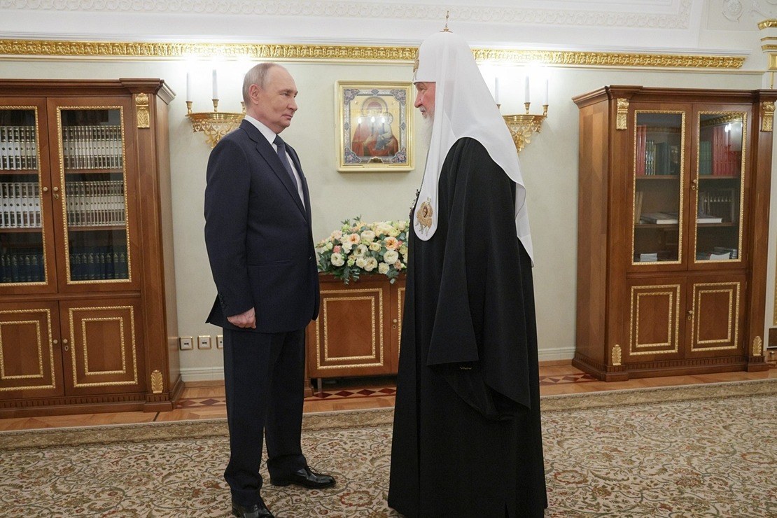 Встреча в Кремле: Путин поздравил Патриарха Кирилла с днем рождения