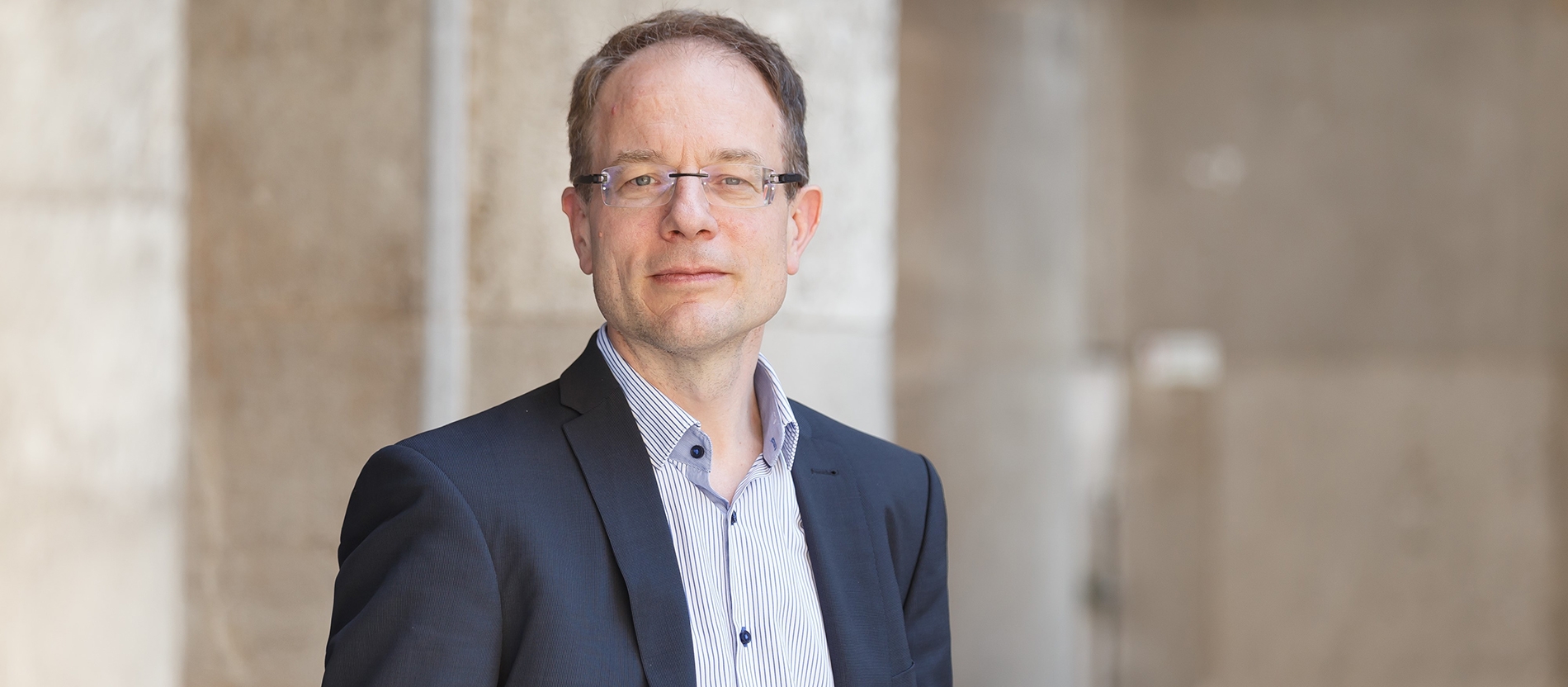 Догматик Ян-Хайнер Тюк требует от Ватикана четкой позиции в отношении Братства Пия