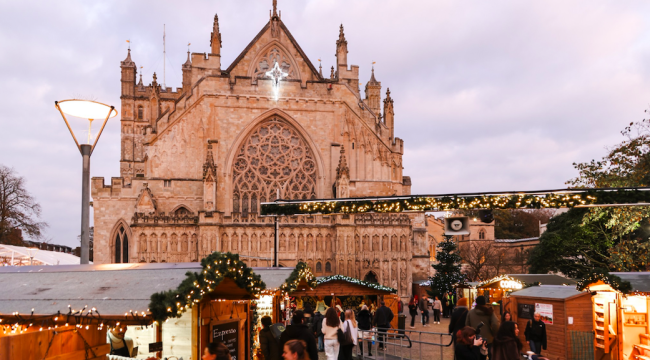 Рождественское настроение охватывает соборы и церкви Великобритании