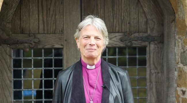 Первая открытая лесбиянка-архиепископ Уэльса: некоторые верующие покинули церковь из-за моего назначения