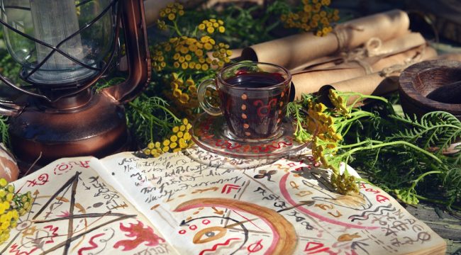 Рост числа британцев, отказывающихся от христианства и обращающихся к язычеству