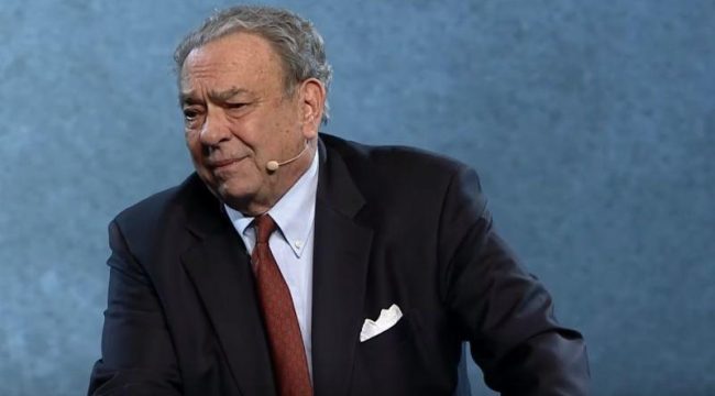 Основанная Р.К. Спроулом церковь St. Andrew's Chapel подавляющим большинством голосов выходит из Пресвитерианской церкви в Америке