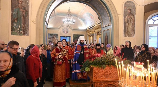 Митрополит Волоколамский Антоний возглавил торжество в московском подворье Православной Церкви в Америке