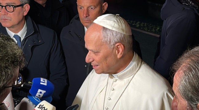 Папа Лев XIV о визите Зеленского, роли Европы в мире и молитве в мечети