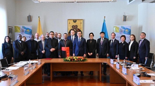 Ватикан и Казахстан обсудили итоги религиозного саммита в Астане и роль веры в миротворчестве