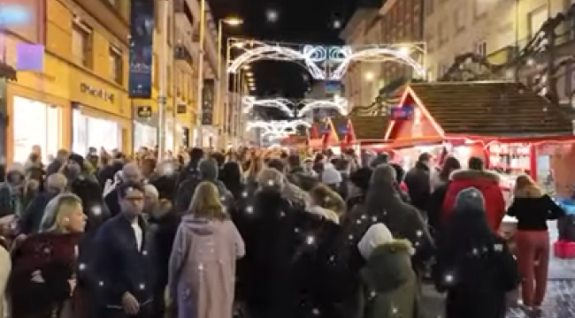 В Амьене вандалы разгромили рождественский вертеп: «Было явное желание его осквернить»