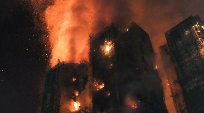 После смертоносного пожара в Гонконге церковь объединилась, чтобы помочь 60 прихожанам, оставшимся без крова