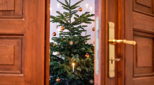 До какого числа длится Рождество: церковные каноны, народные традиции и календарные различия