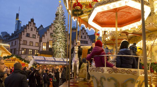 Никто не должен быть одиноким в праздники: церковная инициатива объединяет людей