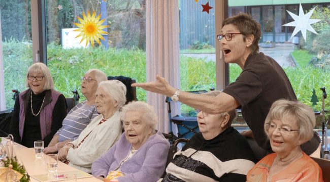 Хор как лекарство: как совместное пение помогает пациентам в больницах Германии