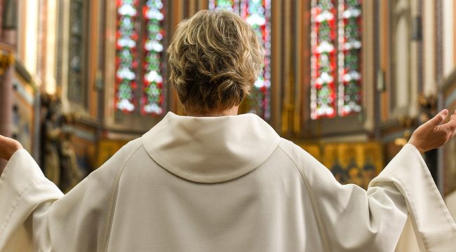 Папская комиссия оставила вопрос о женском диаконстве открытым