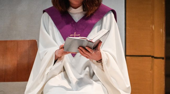 Между «нет» и «да»: вопрос о женском диаконате остаётся в подвешенном состоянии