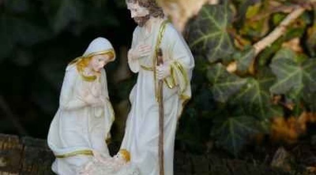 Пять библейских стихов для молитвы о семье по примеру семьи Иисуса