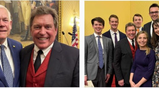 Известный вокалист Стив Амерсон провёл рождественский концерт «Кэролз ин зе Кэпитол» в сердце американской политики