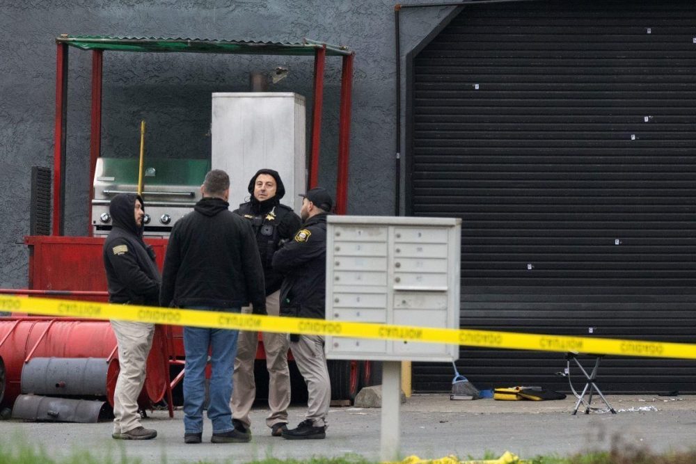 Четыре человека, включая троих детей, погибли при стрельбе на семейном торжестве в Калифорнии