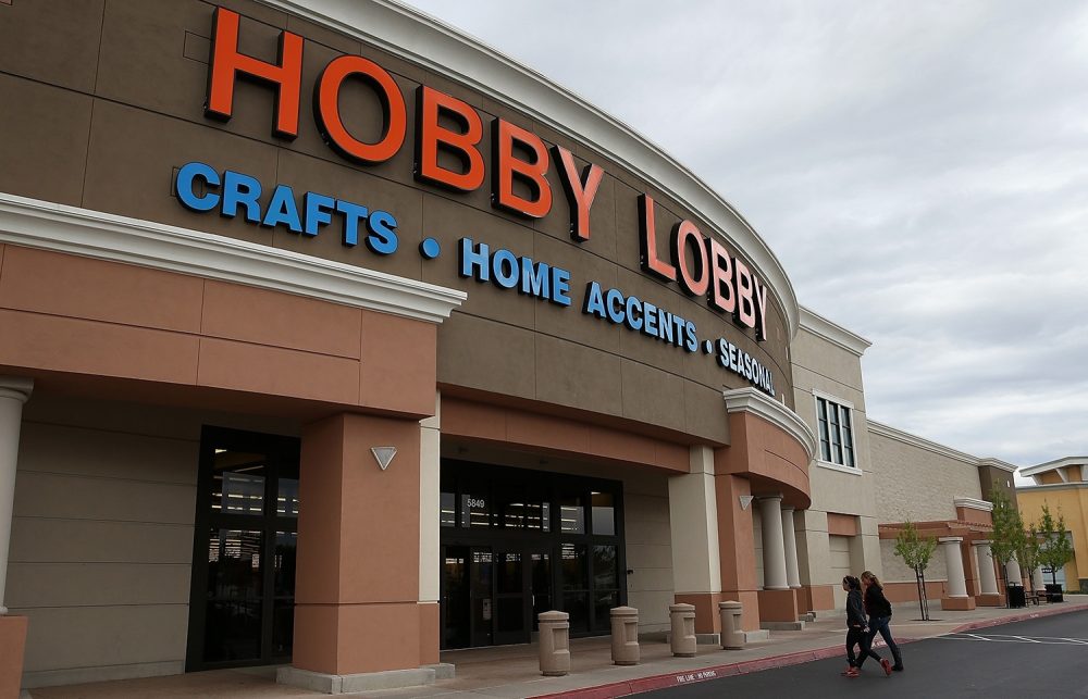 Hobby Lobby раздаёт 500 000 экземпляров книги «Доказательства Рождества»