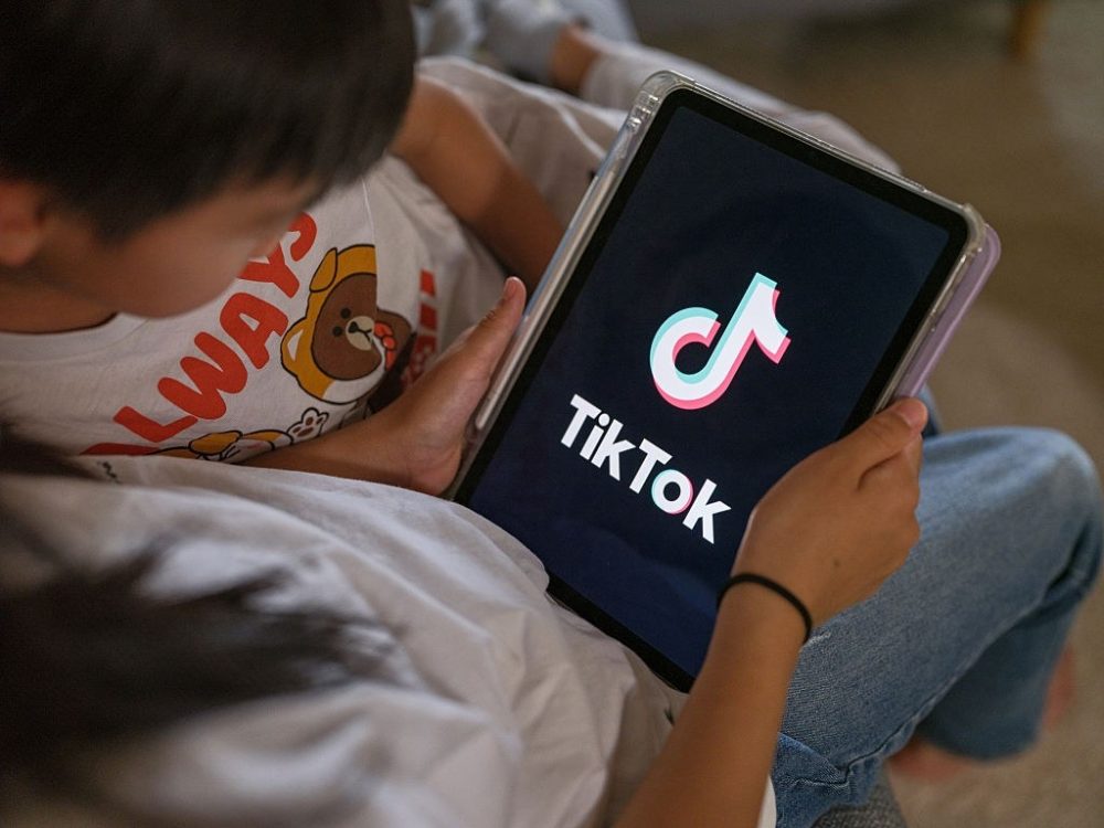 Австралия стала первой страной, запретившей детям до 16 лет пользоваться соцсетями