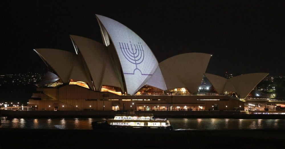 Церковь у пляжа Бонди стала убежищем и оказала помощь во время стрельбы