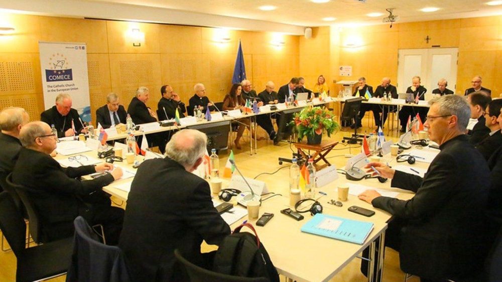 Католические епископы Европы осудили решение Европейского суда о браке