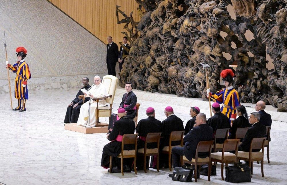 Папа Франциск осудил теракт в Сиднее и призвал искоренить антисемитизм в сердцах