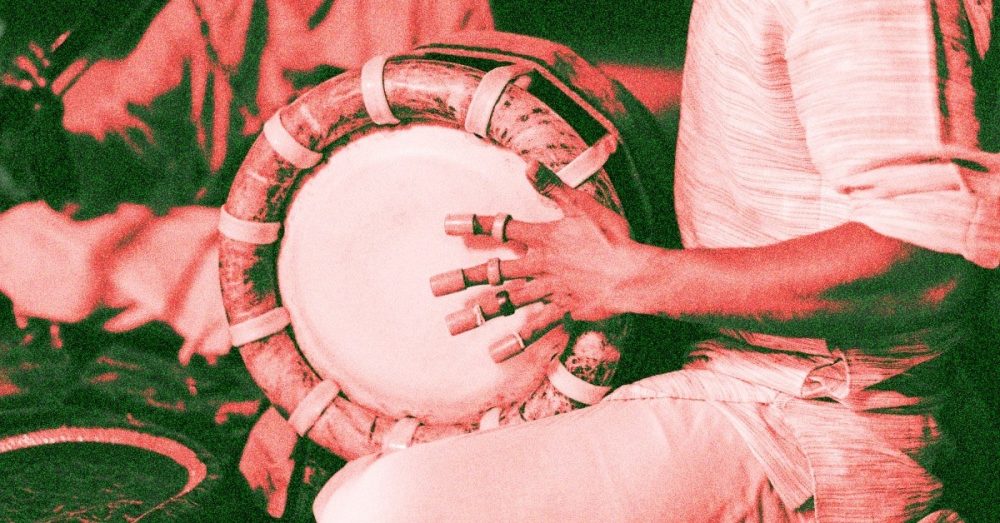 Слушайте! Как поют рождественские гимны в Индии: необузданная радость и барабаны