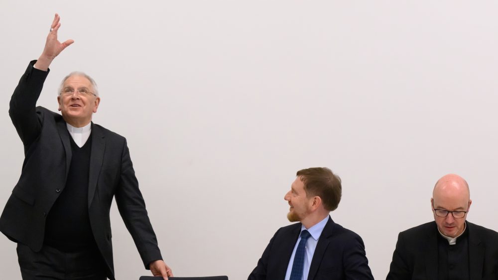 Вместе ради справедливости и мира: политики и духовенство призывают к ответственности