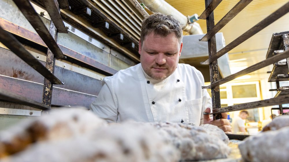 Выдержанный штоллен: рождественская выпечка созревает в заброшенной шахте