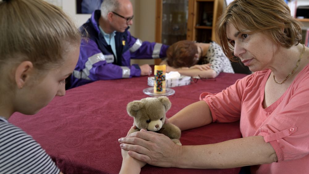 Как помочь скорбящему ребенку: почему детское горе отличается от взрослого