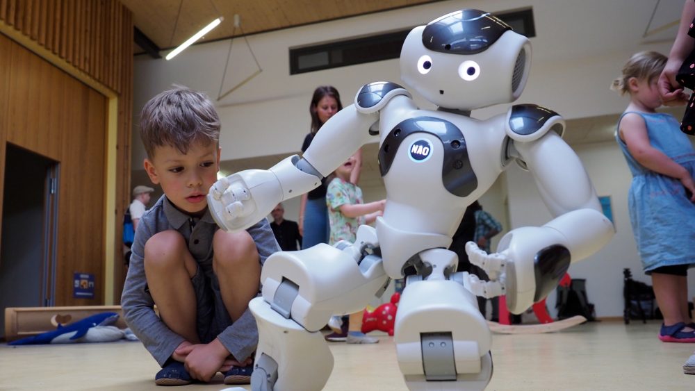 «Эпоха ИИ» признана словом года в Германии, опередив «сделку» и «землю в обмен на мир»