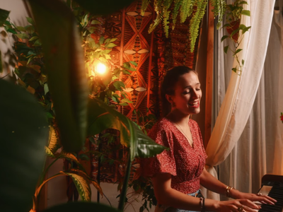 «У меня миллиарды проектов»: Alizée Eyer в эксклюзивном интервью TopMusic о вере, музыке и планах на 2026 год