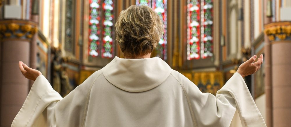 Папская комиссия оставила вопрос о женском диаконстве открытым