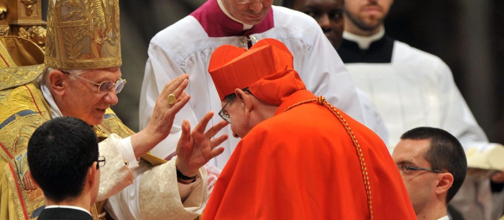 Кардинал Кох назвал Бенедикта XVI своим любимым папой и теологом