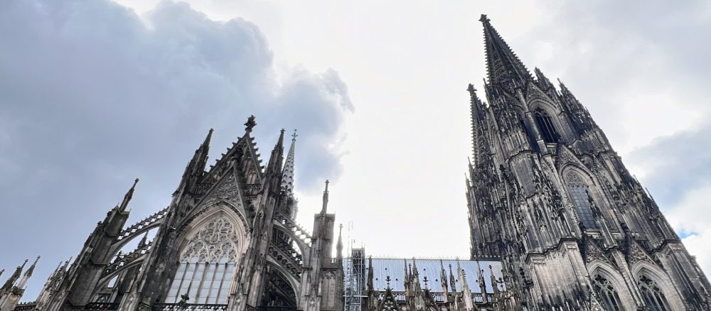 Кёльнская архиепархия значительно увеличила компенсацию жертве сексуального насилия