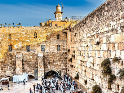 Папа Римский призвал христианские церкви собраться в Иерусалиме в 2033 году для празднования тысячелетней годовщины Воскресения Христа