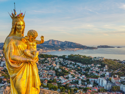 «Добрая Мать» в новом золоте: символ Марселя обновили после масштабной реставрации