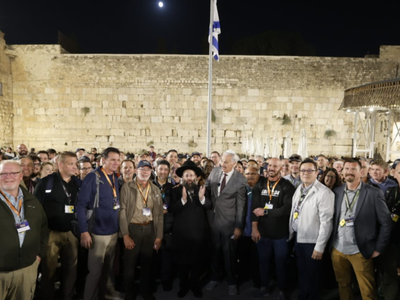 «Саммит послов»: тысяча евангельских пасторов собралась в Израиле для борьбы с антисемитизмом