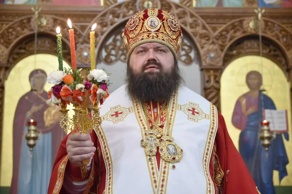 Патриарх Кирилл поздравил епископа Амвросия с юбилеем: духовное служение и награда за труды