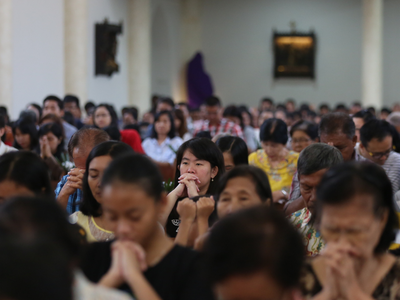 Разрушение церкви исламистами в Индонезии привело к жестоким столкновениям